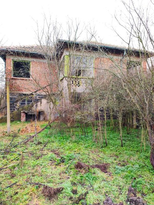 Property photo 1 of 6