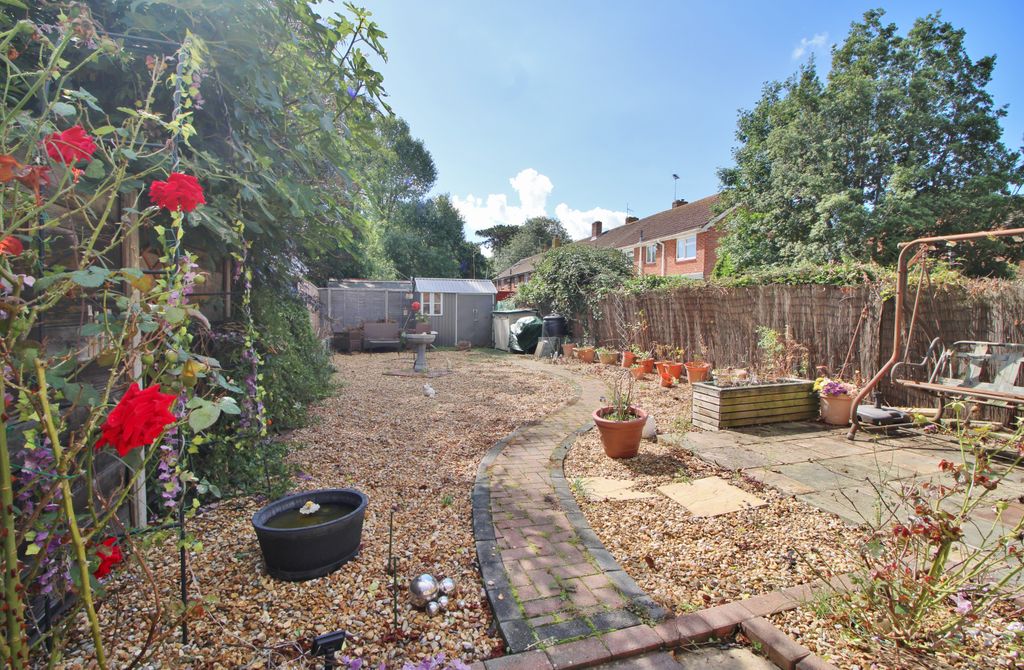 Property photo 2 of 16