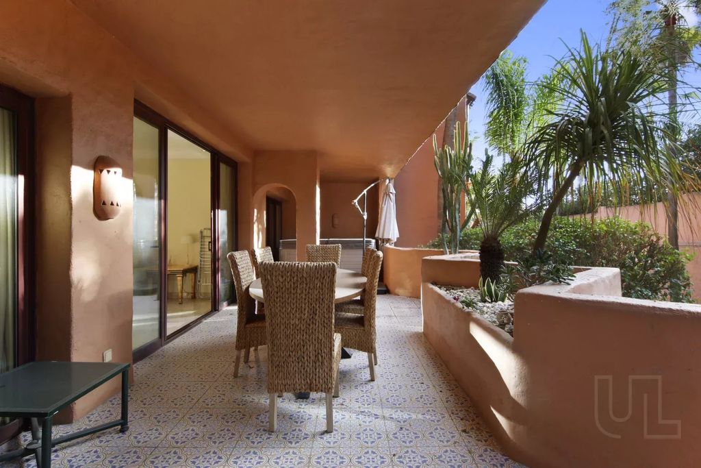 Property photo 3 of 11