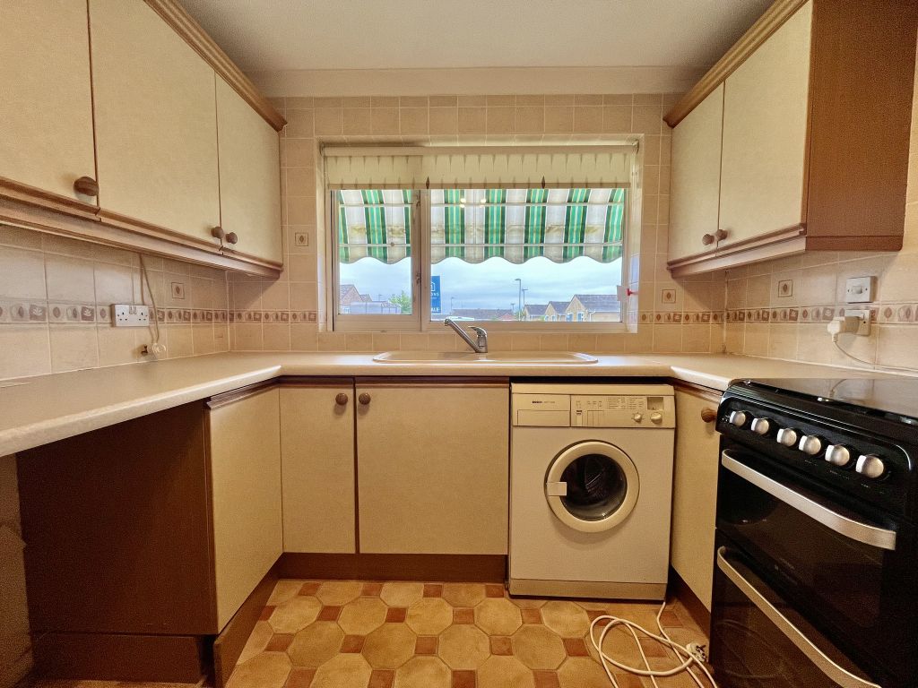 Property photo 2 of 9