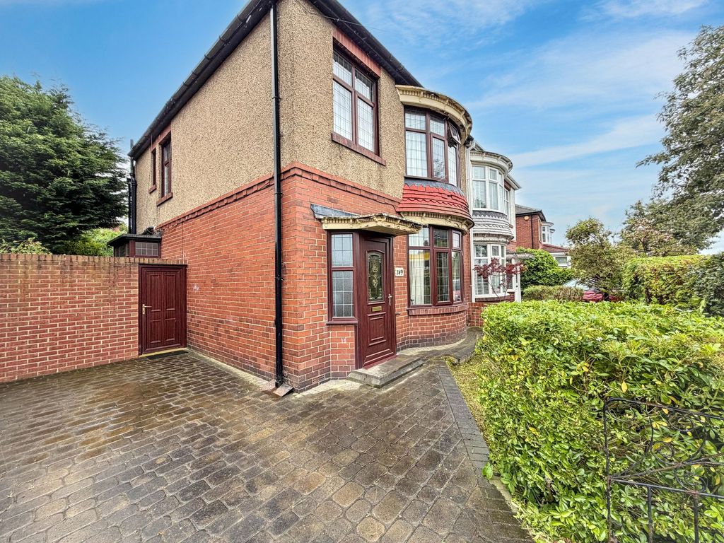 Property photo 1 of 21