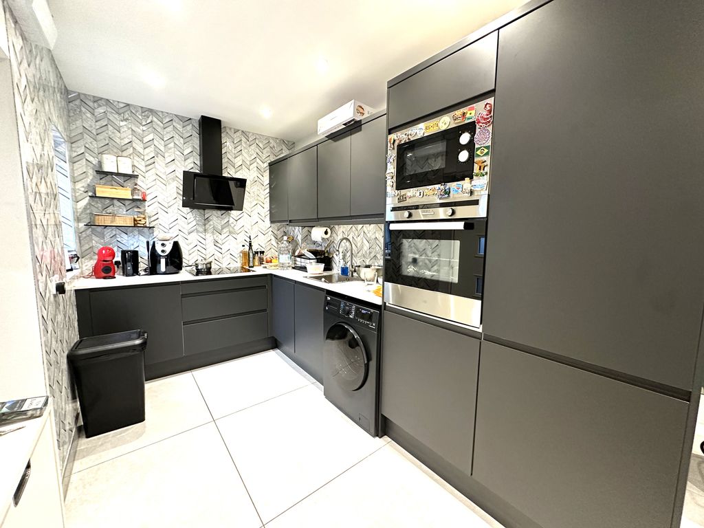 Property photo 2 of 8 Img_6169