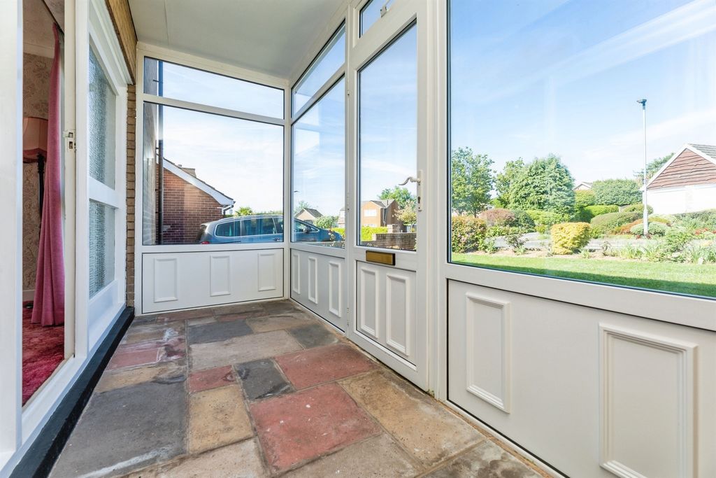 Property photo 2 of 16