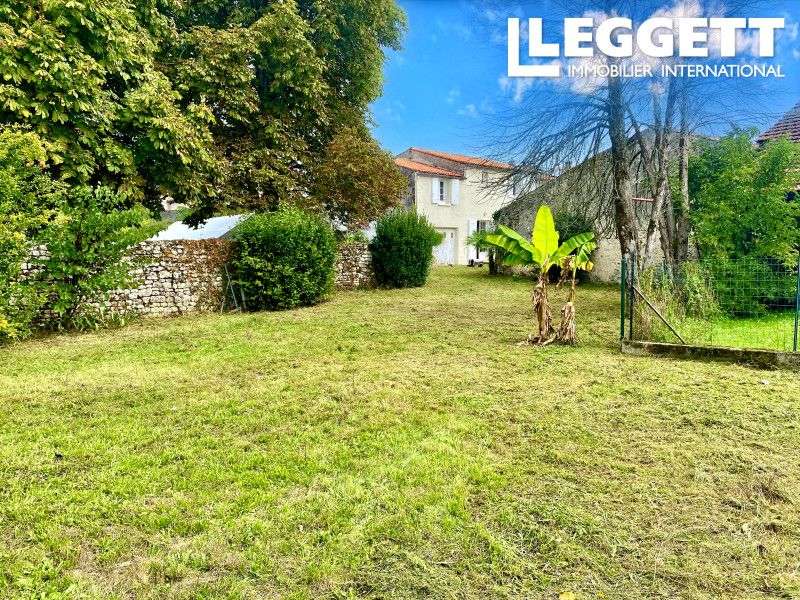 Property photo 2 of 10