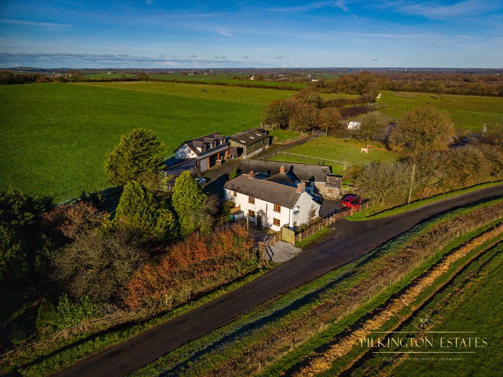 Property photo 1 of 30 4692131