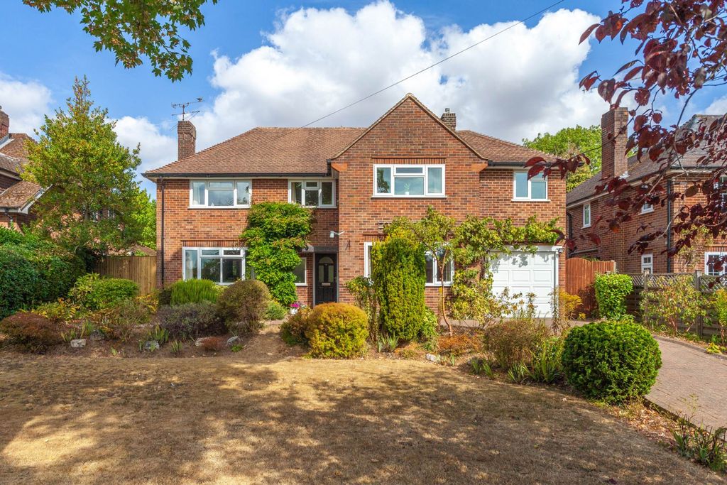 Property photo 1 of 30