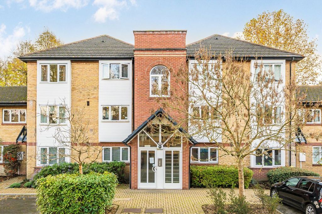 Property photo 1 of 1