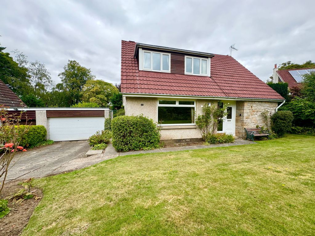 Property photo 1 of 41