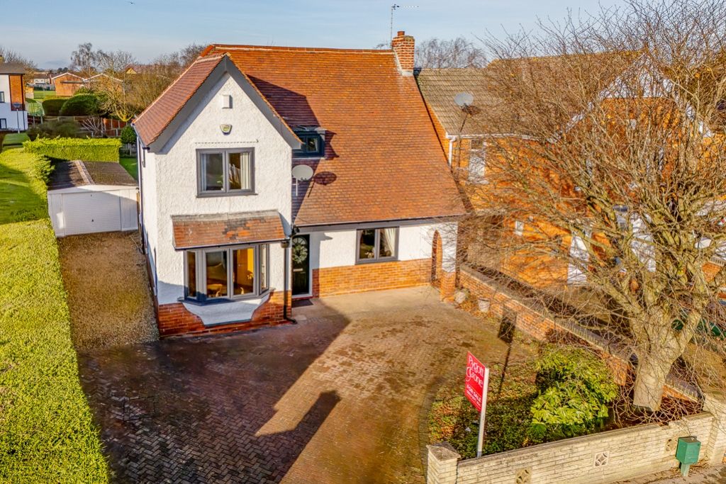 Property photo 1 of 30 240 Boultham Park Road (Lincoln)-3