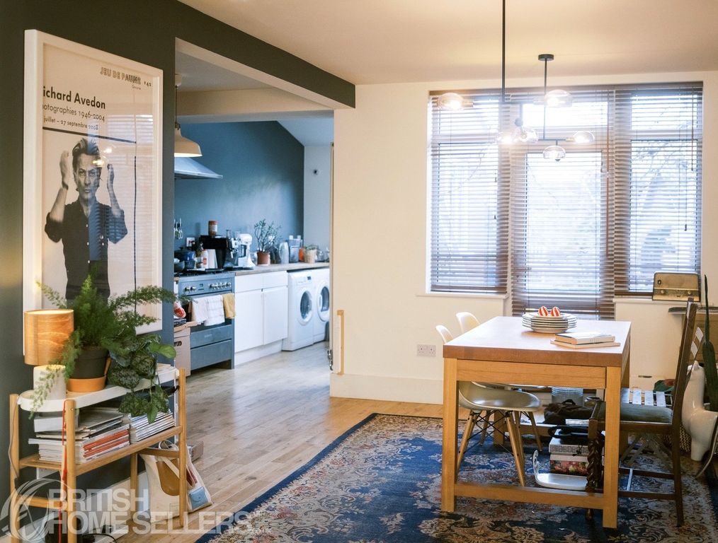 Property photo 3 of 12 Picture No. 14