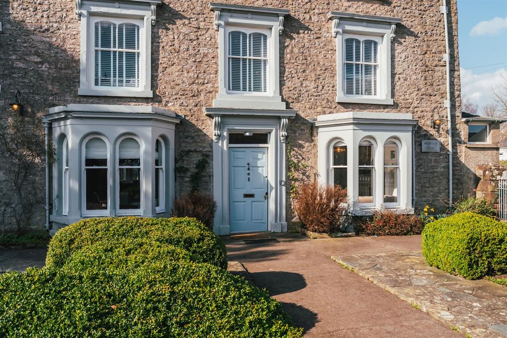 Property photo 2 of 53 Exterior And Gardens