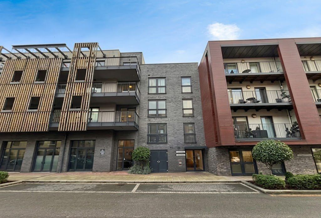 Property photo 1 of 12 Photo 13