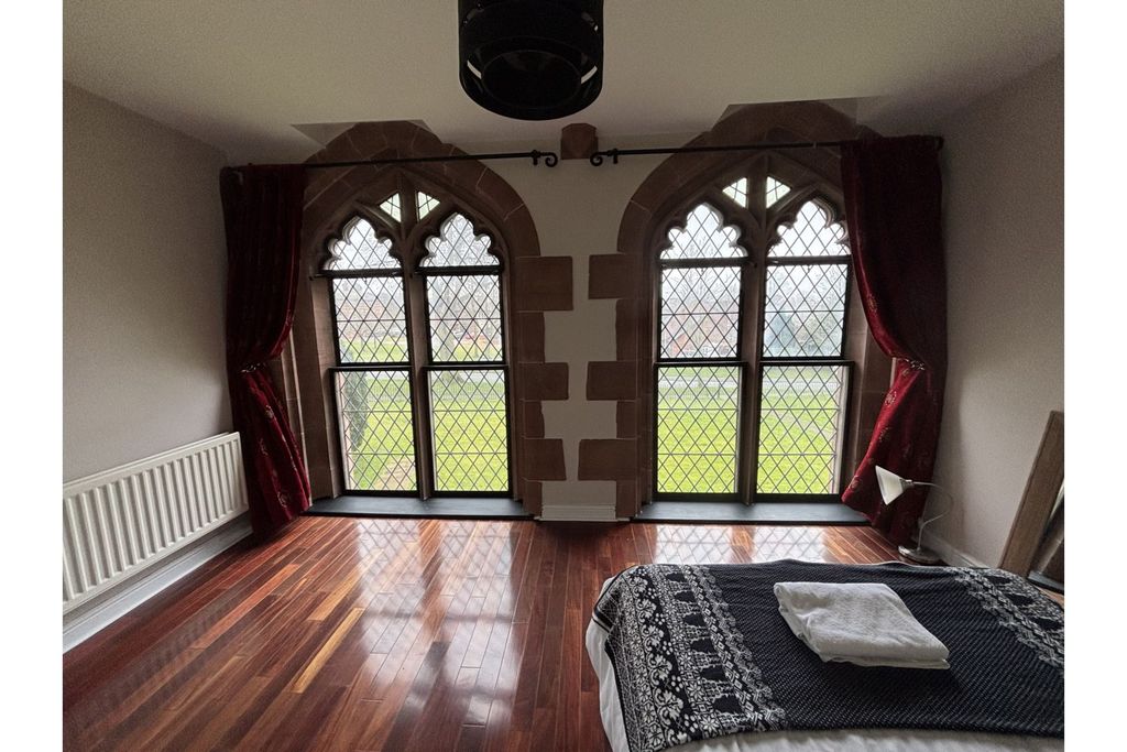 Property photo 1 of 11 Bedroom Three