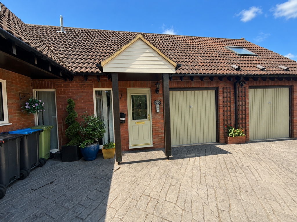 Property photo 1 of 5