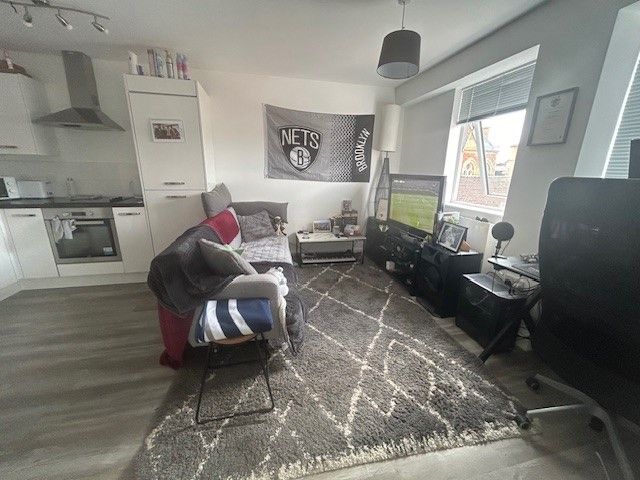 Property photo 2 of 5