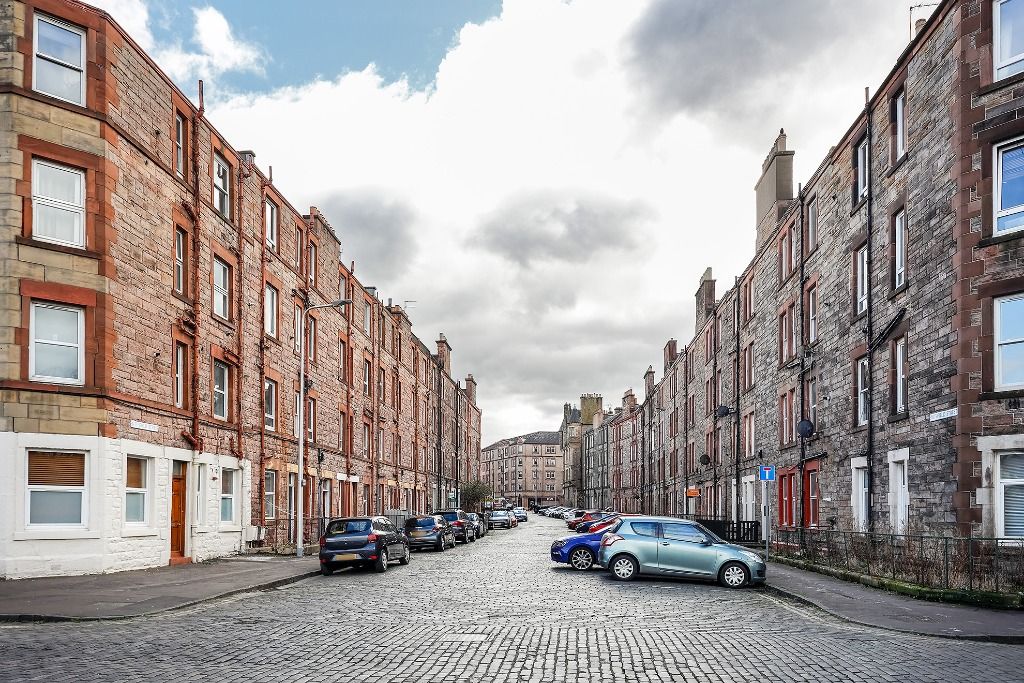 Property photo 3 of 13 Photo 3