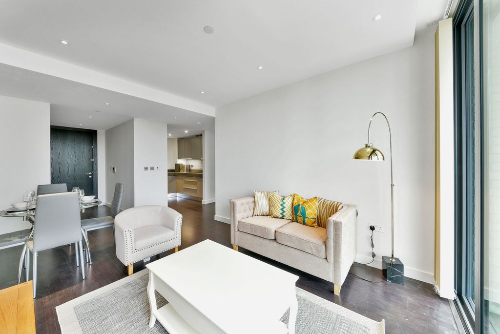 Property photo 3 of 13 Living Area