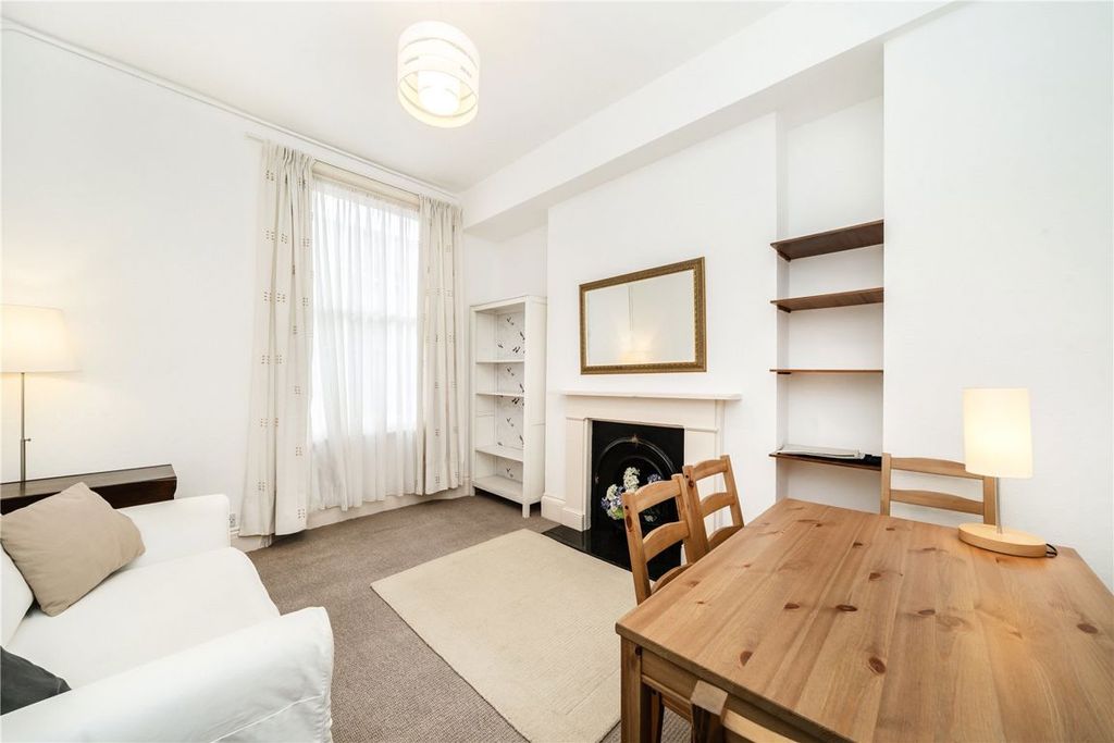 Property photo 2 of 6