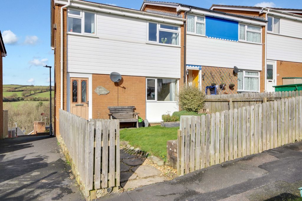 Property photo 1 of 15 Img_4745-Img_4747