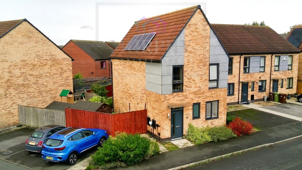 Property photo 1 of 21 174Ac591Da3E44Ccb69d617652Bdffbb