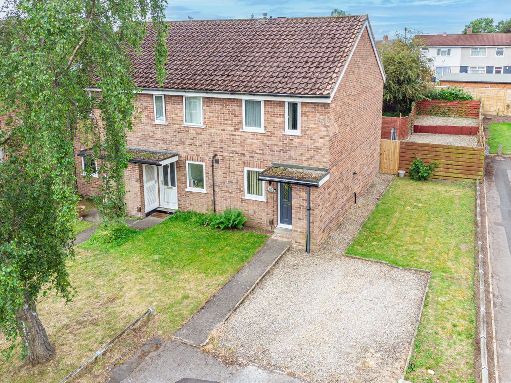 Property photo 1 of 13 Outside1