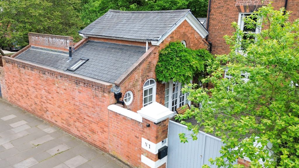 Property photo 1 of 35 4186721