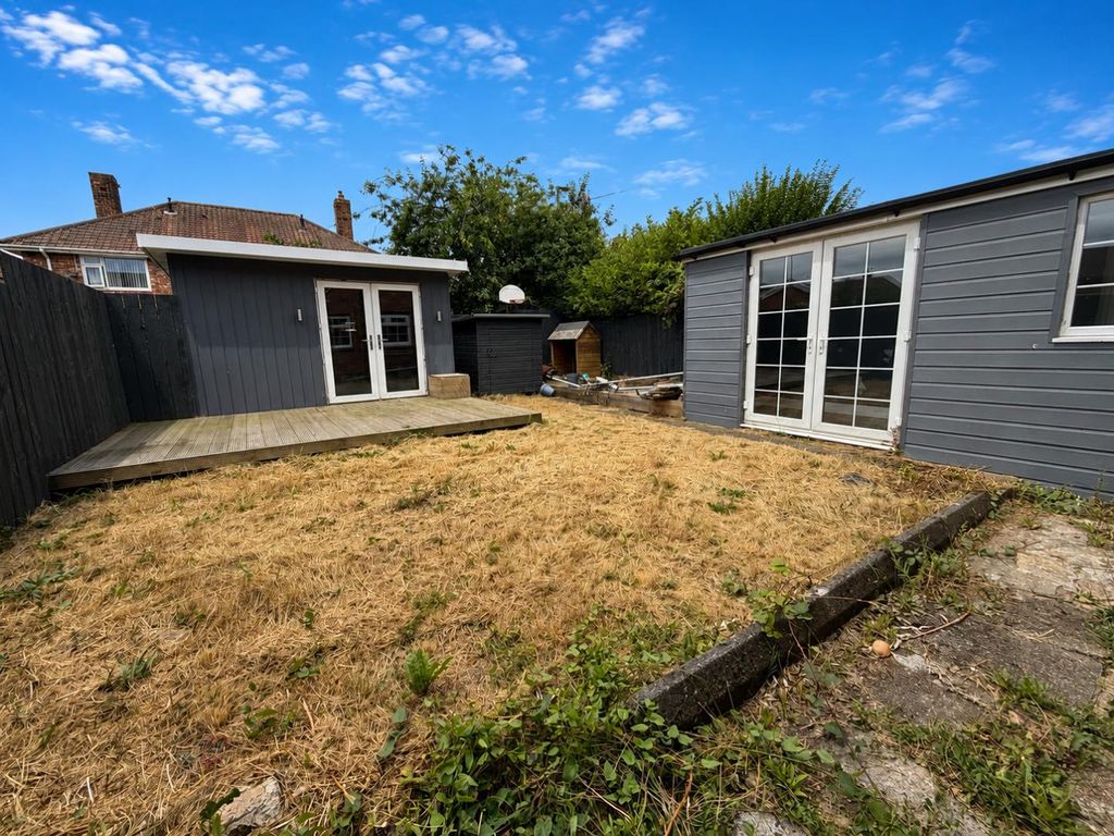 Property photo 2 of 8 Rear
