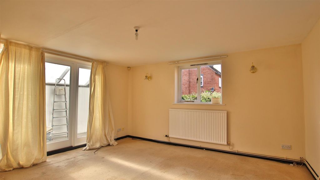 Property photo 2 of 8 Img_3909.Jpg