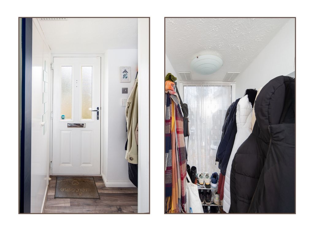 Property photo 2 of 18 Entrance Hall