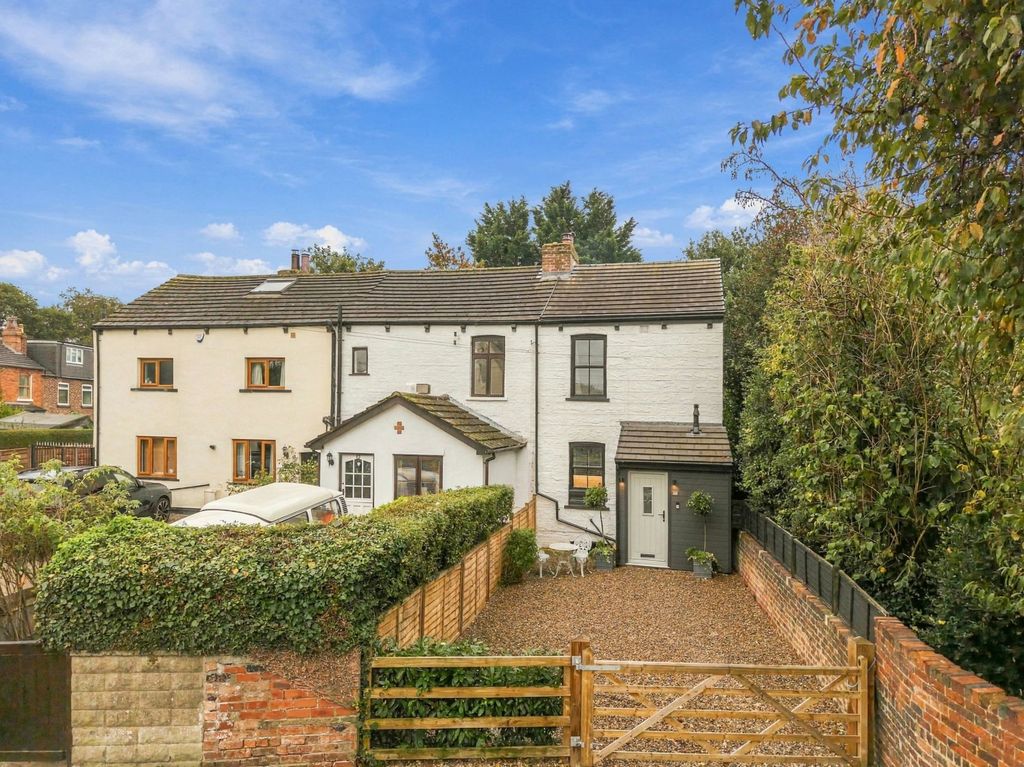 Property photo 1 of 30
