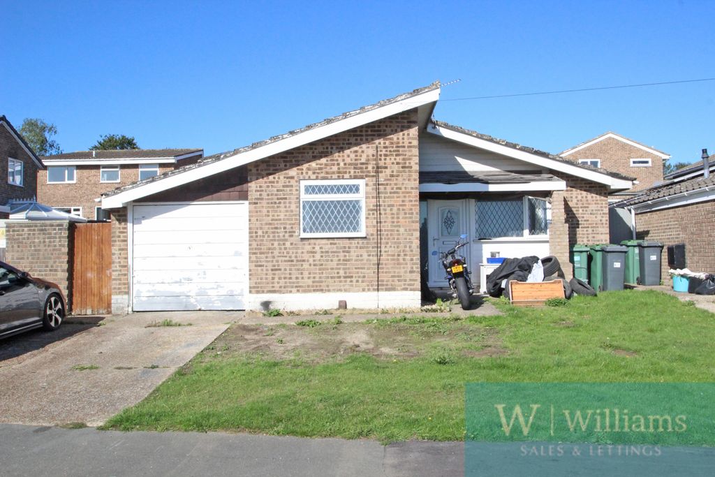 Property photo 1 of 9 Front