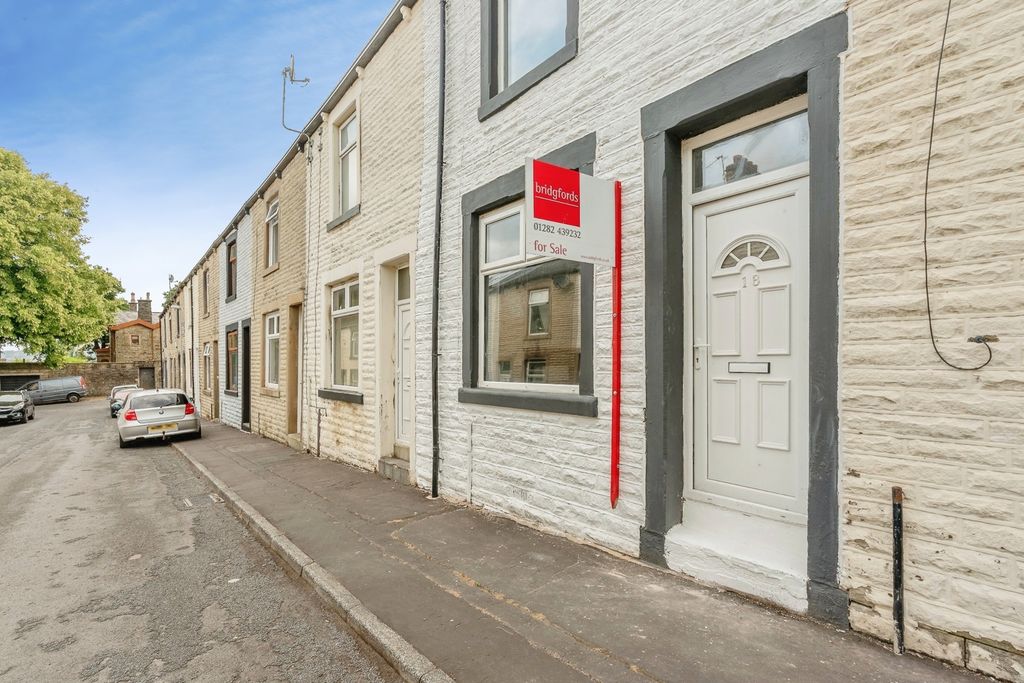 Property photo 1 of 14 Pbox-Img.Jpg