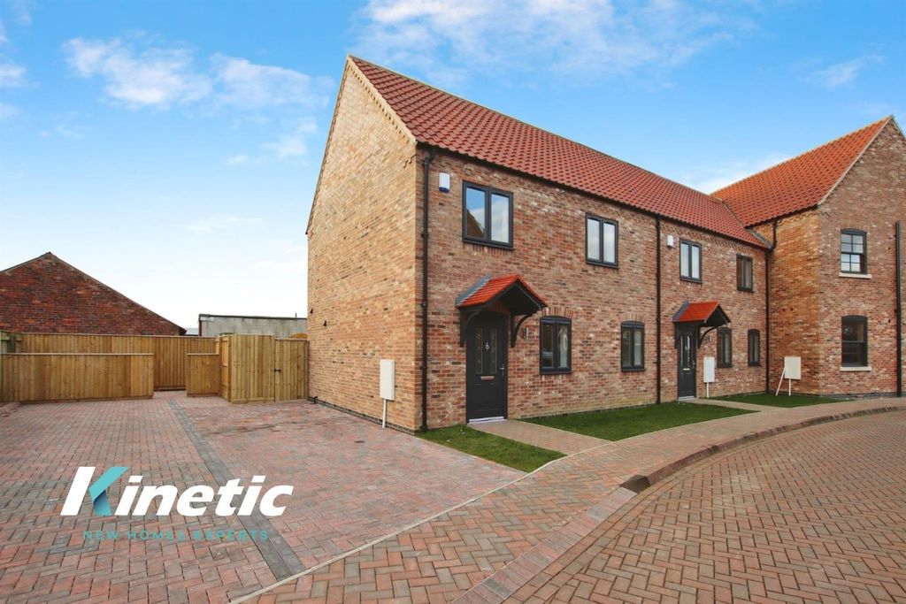 Property photo 1 of 21 4132201