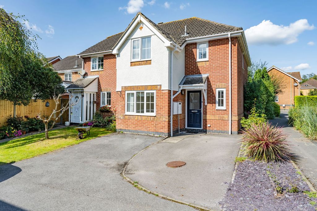 Property photo 3 of 15