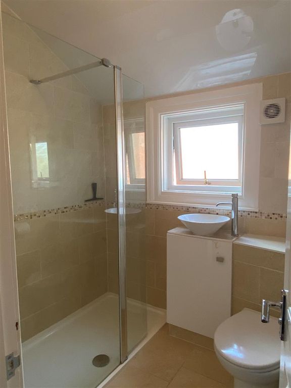 Property photo 2 of 8 3.Jpg