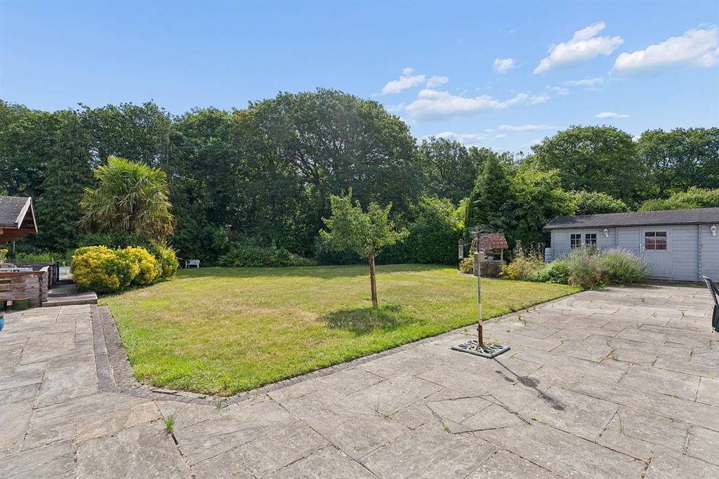 Property photo 3 of 22