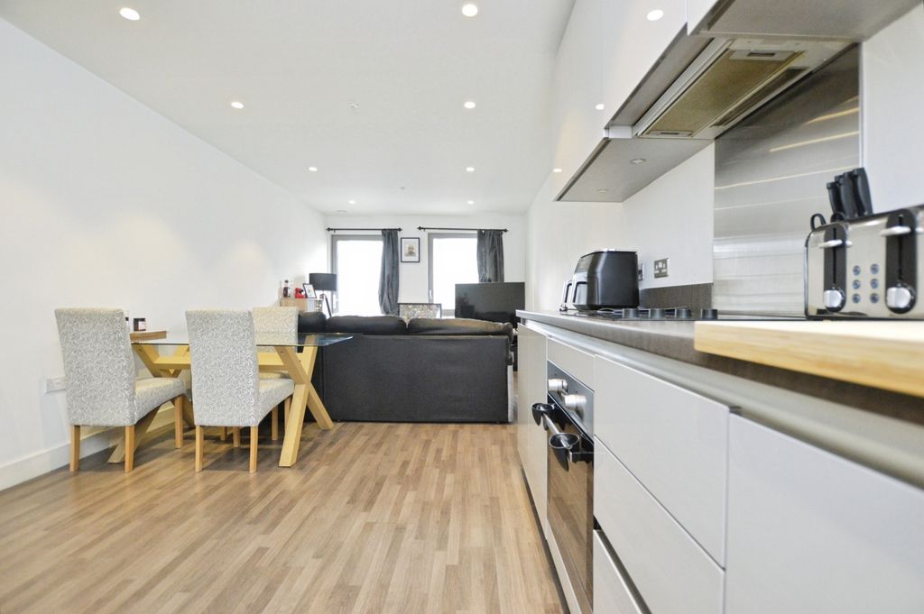 Property photo 3 of 15 Kitchen/Living/Diner