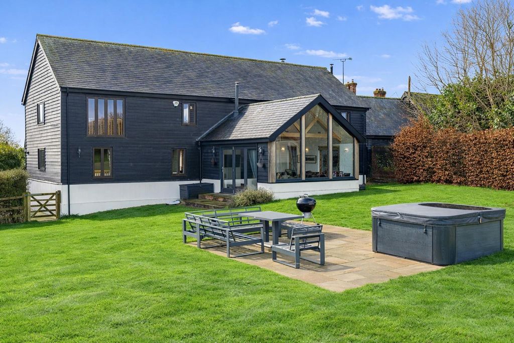 Property photo 1 of 41 5.Jpg