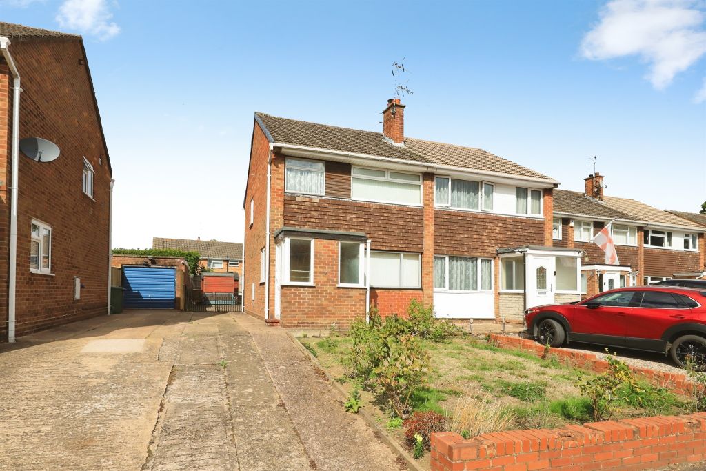 Property photo 1 of 13