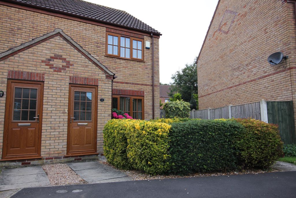 Property photo 1 of 14 Front Aspect