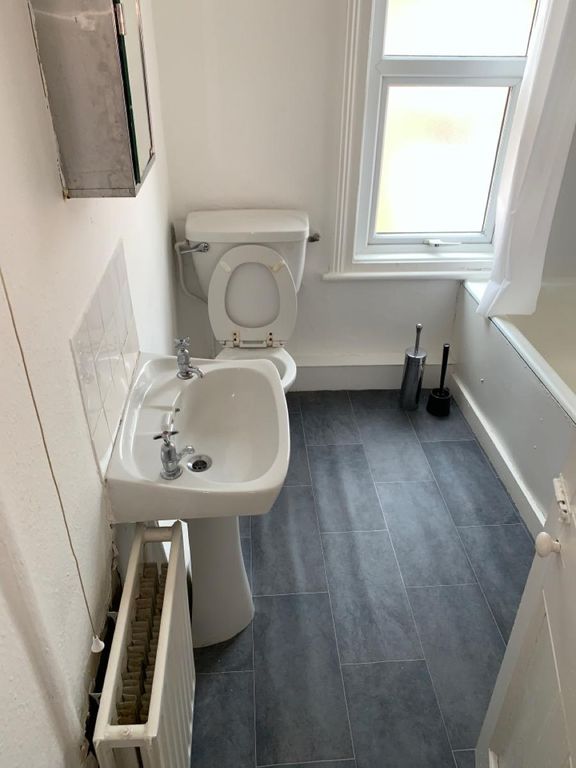 Property photo 3 of 3