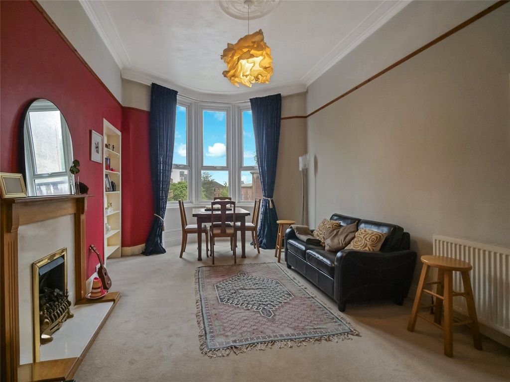 Property photo 2 of 14 Living Room