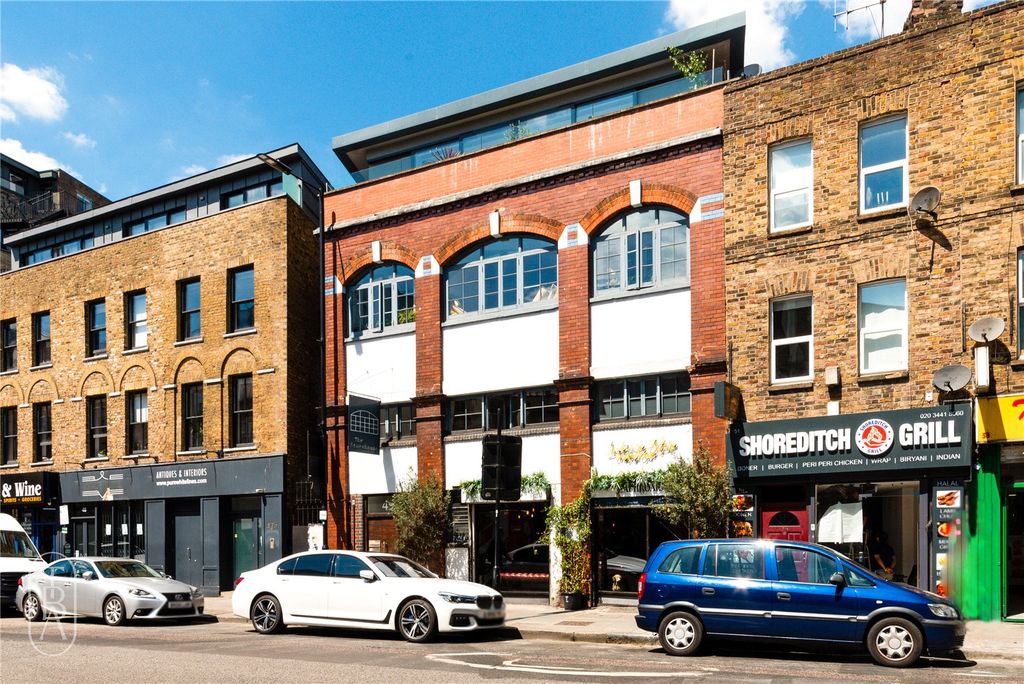 Property photo 2 of 17 Picture No. 33