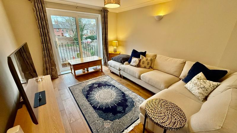 Property photo 3 of 14 Photo 1