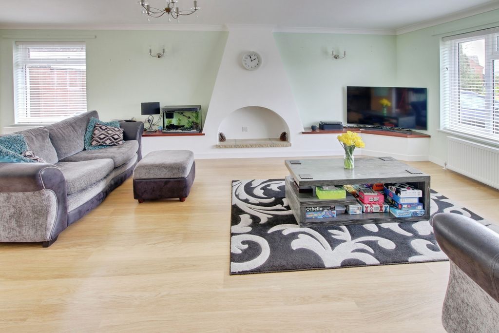 Additional image 3 of 6 bed detached bungalow for saleChandlers Way, March PE15