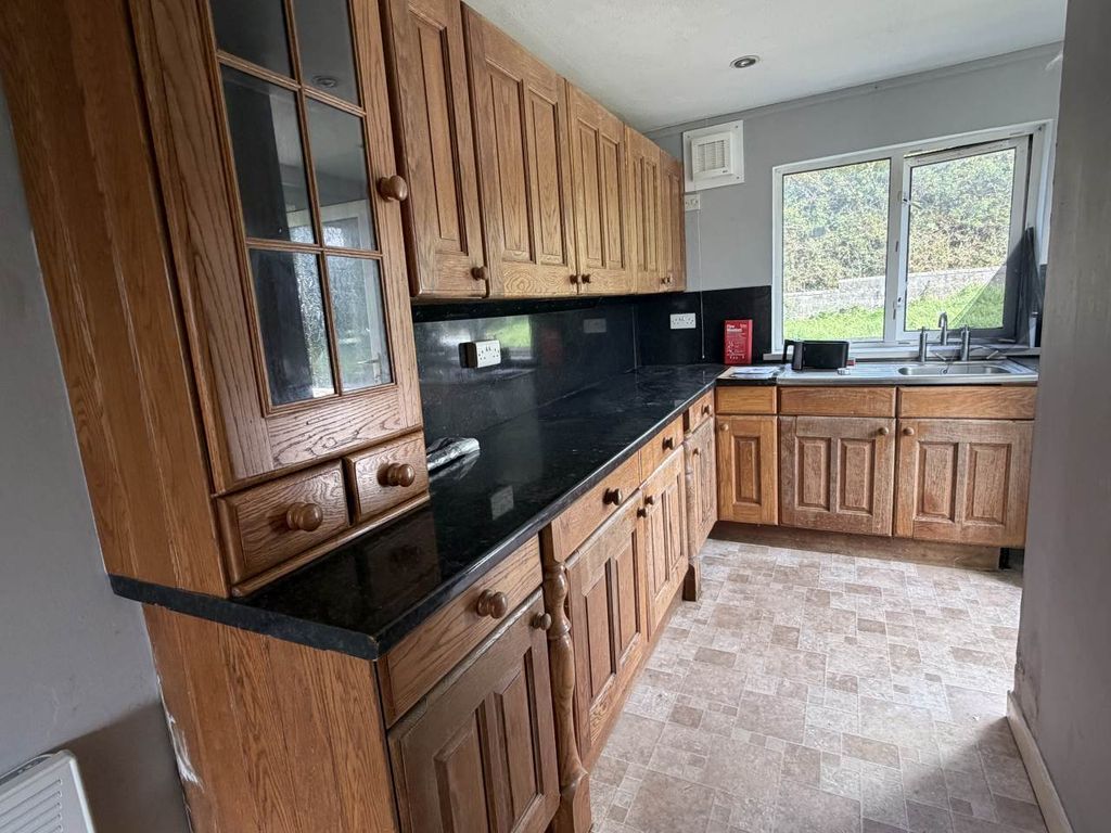 Property photo 2 of 12 Img_0754