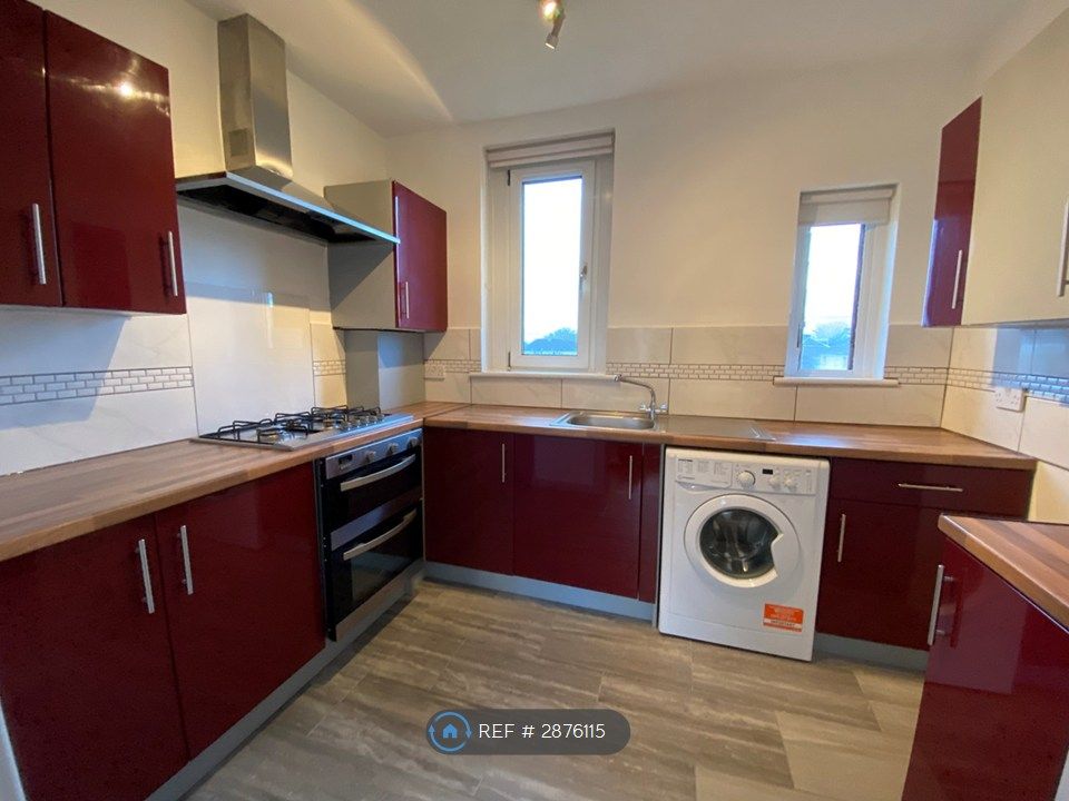 Property photo 1 of 23 Kitchen