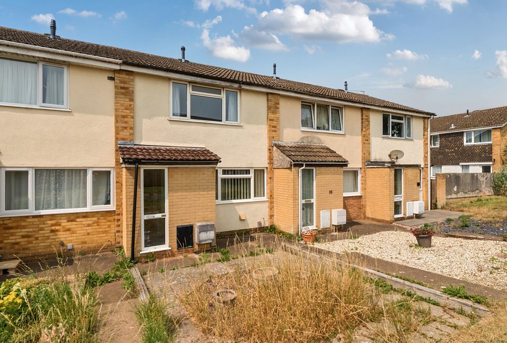 Property photo 1 of 18 Woodmancoote