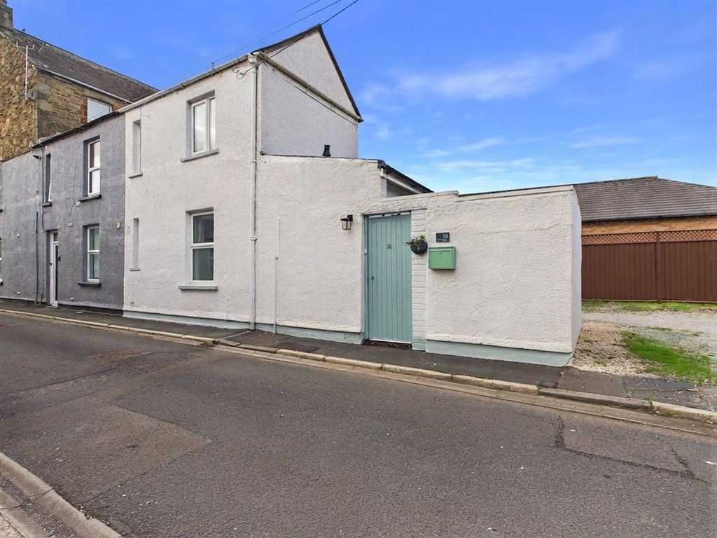 Property photo 1 of 10
