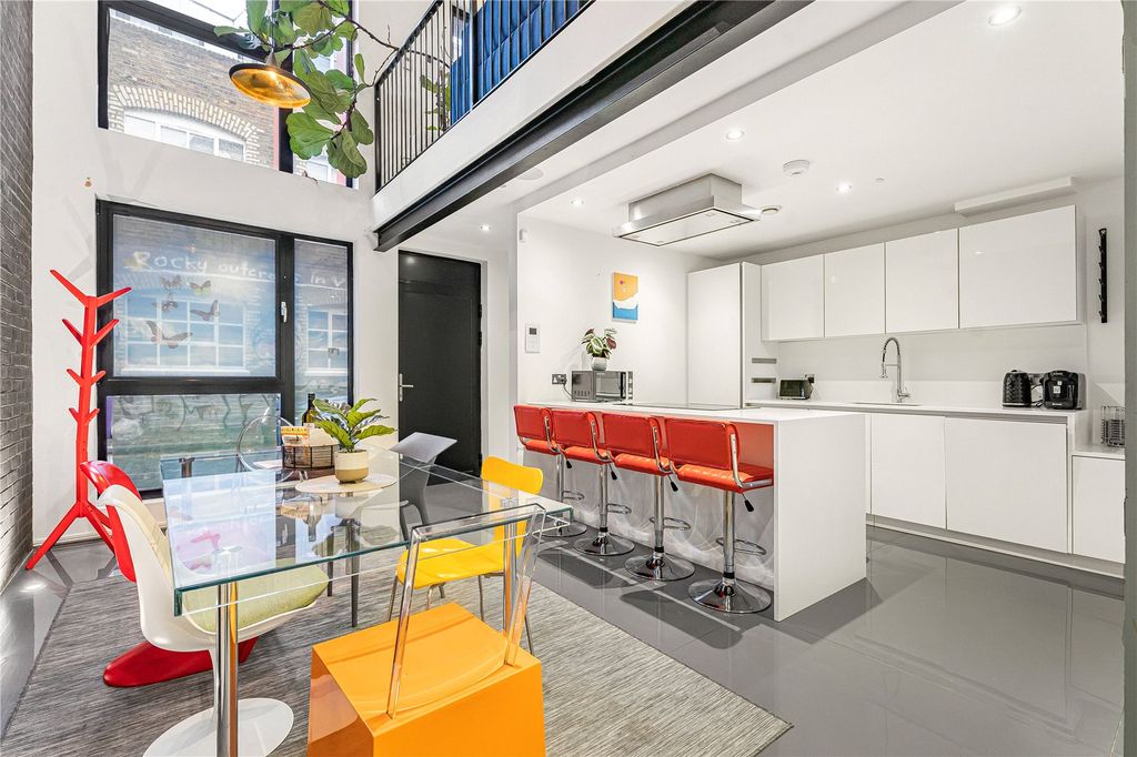 Property photo 1 of 24 Picture No. 27